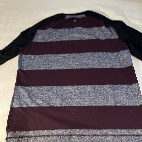 Lululemon long sleeve. Like new! Bought it new and have hardly worn it. - Picture 2 of 4